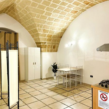 History Station Διαμέρισμα Μπρίντιζι Εξωτερικό φωτογραφία